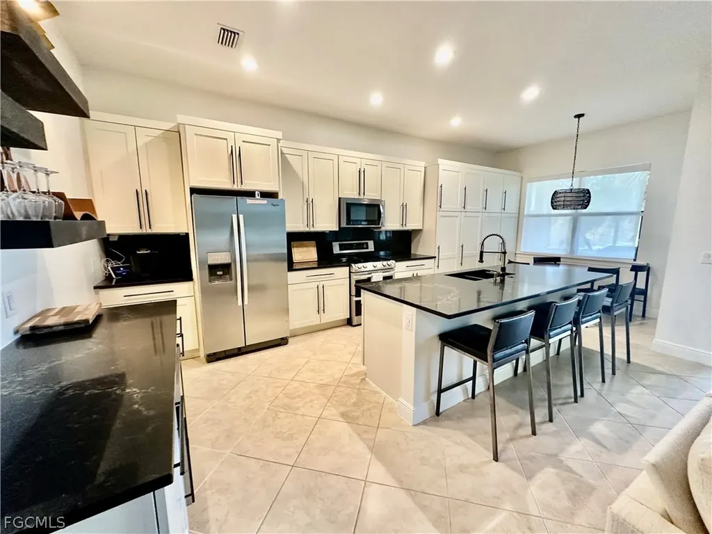 12454 Kentwood Avenue Fort Myers FL 33913