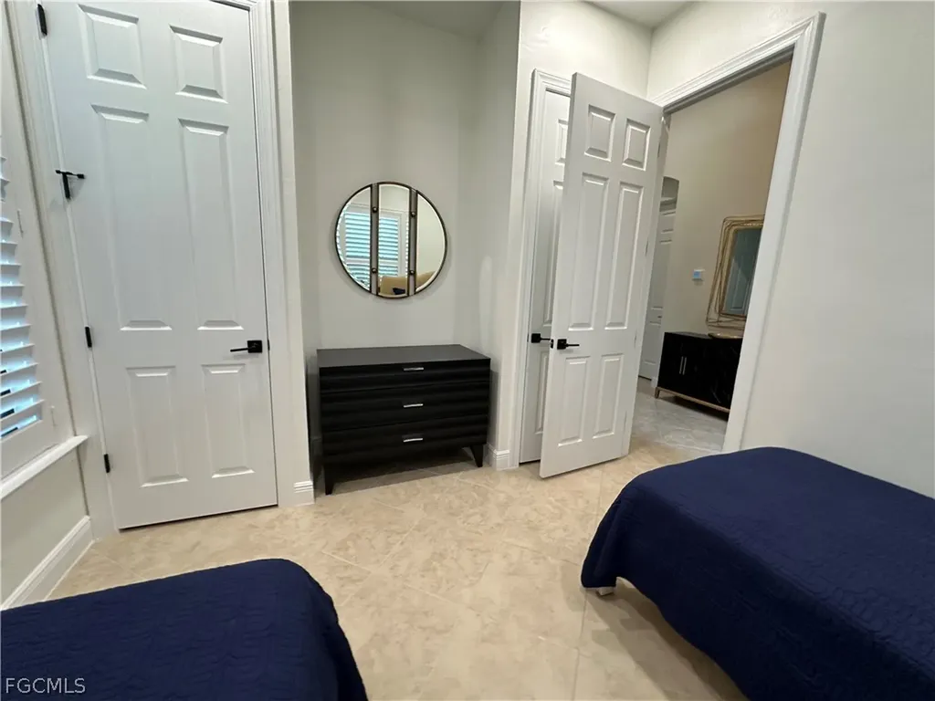 12454 Kentwood Avenue Fort Myers FL 33913