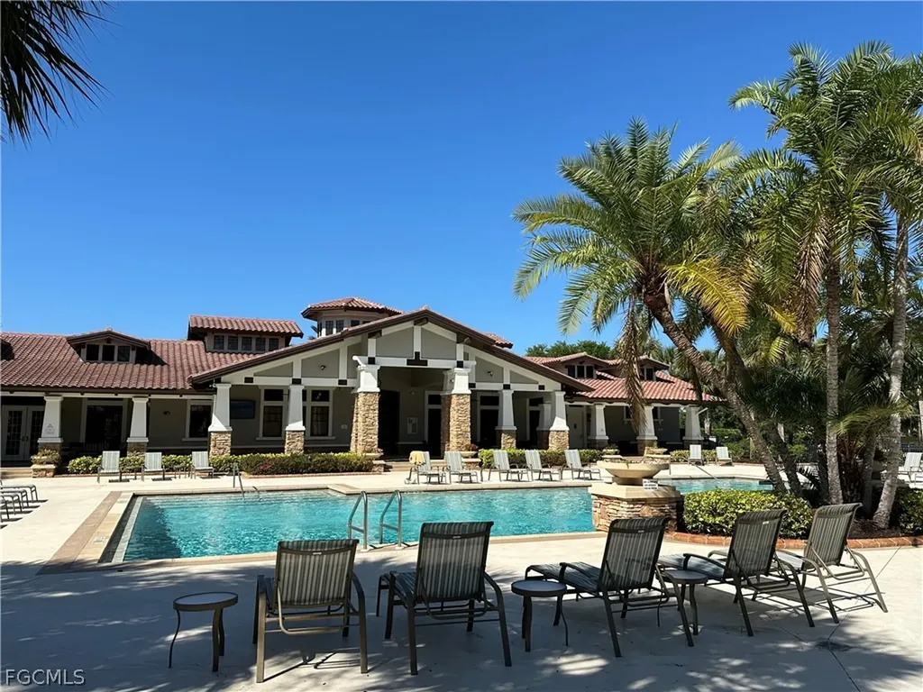 12454 Kentwood Avenue Fort Myers FL 33913