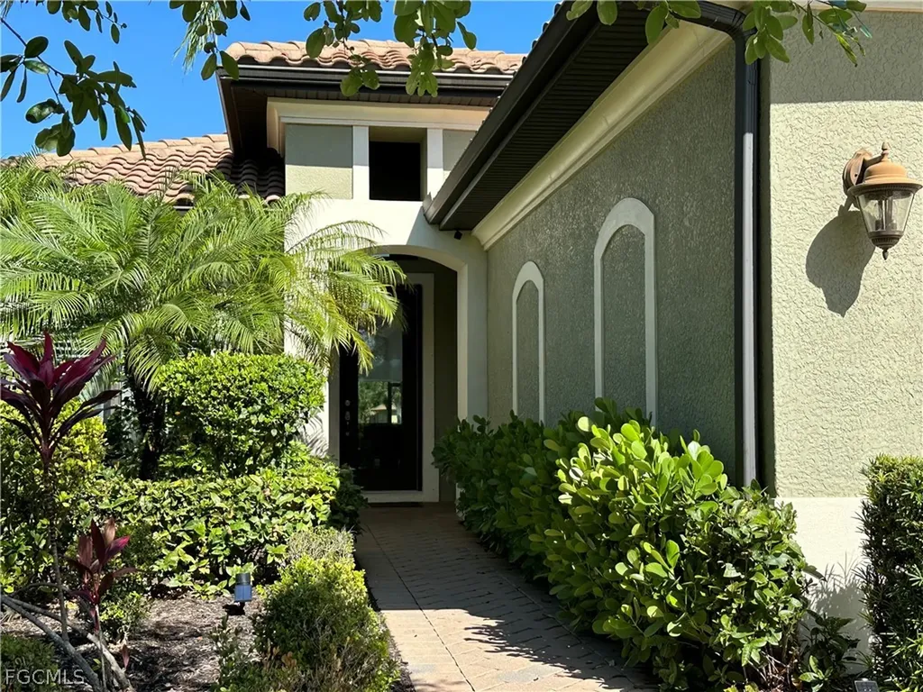 12454 Kentwood Avenue Fort Myers FL 33913