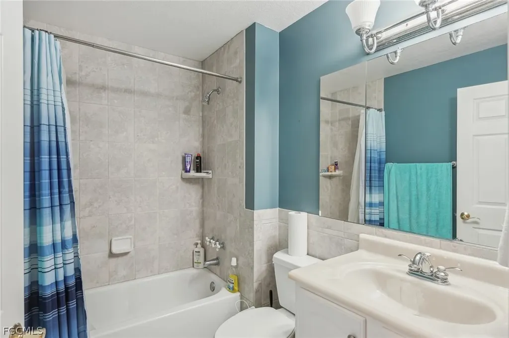 7709 Victoria Cove Court Fort Myers FL 33908