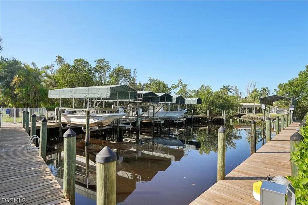 7709 Victoria Cove Court Fort Myers FL 33908