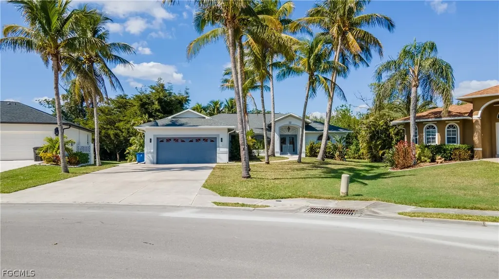 8896 Bracken Way Fort Myers FL 33908