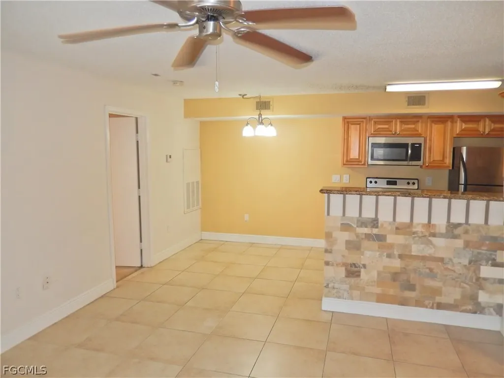 12560 Equestrian Circle Fort Myers FL 33907