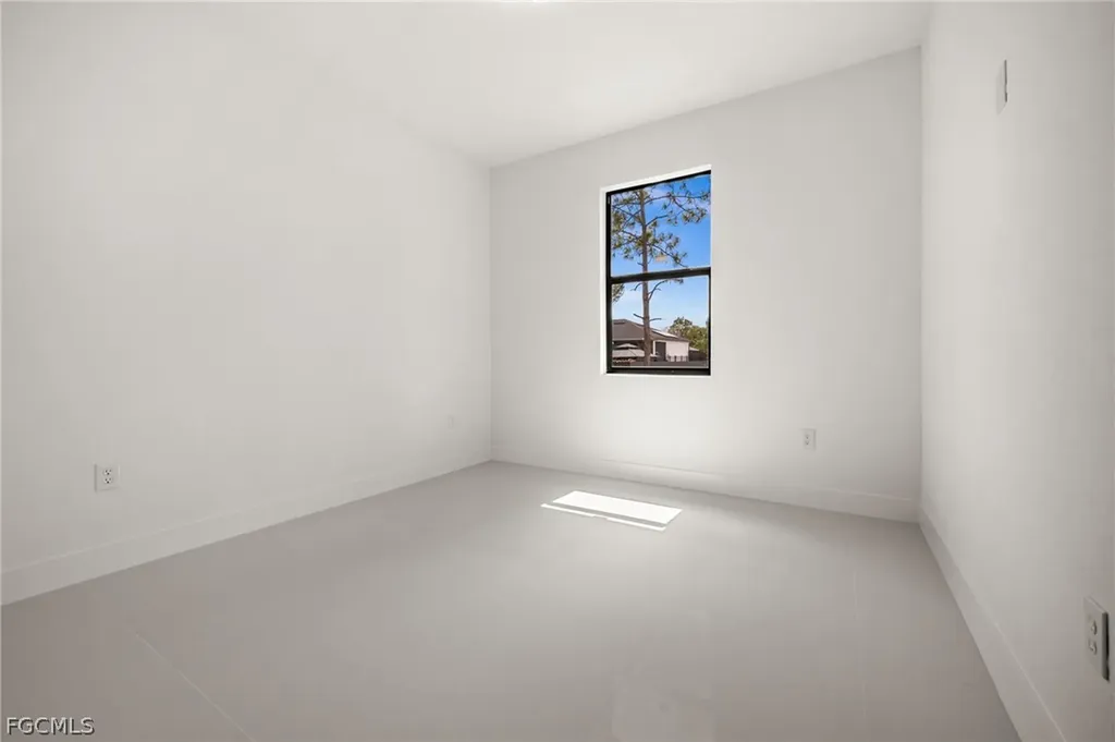 938 Bolivia Drive Lehigh Acres FL 33974