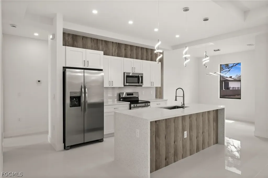 938 Bolivia Drive Lehigh Acres FL 33974