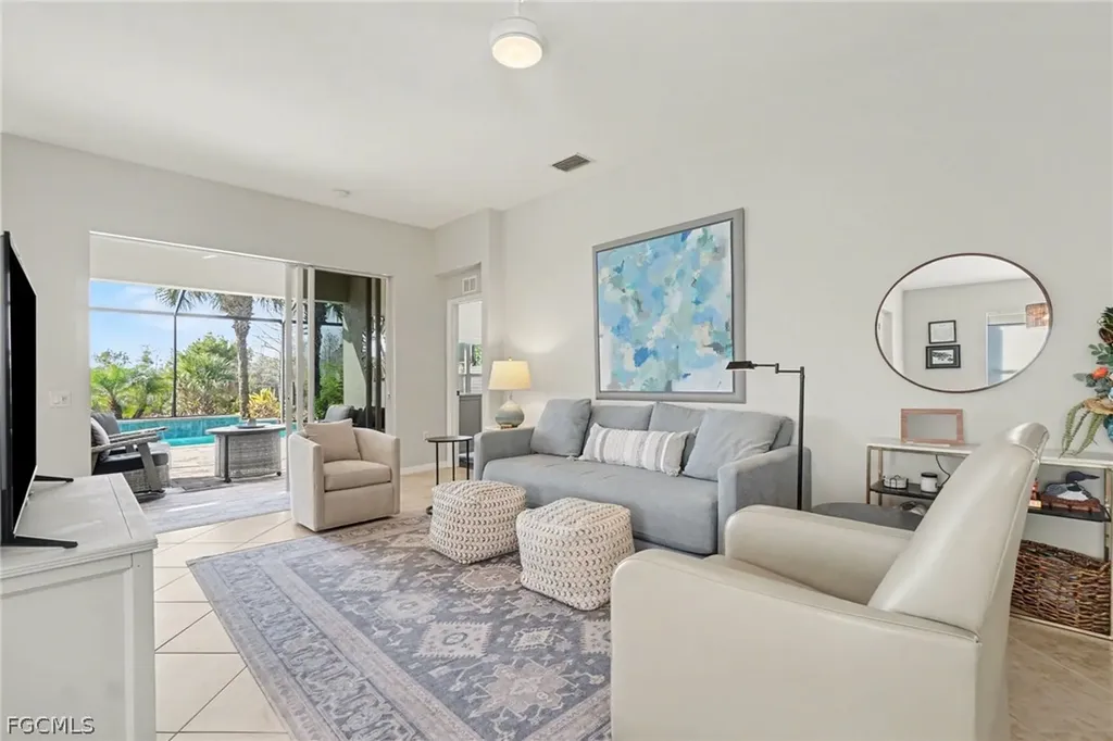 10012 Oakhurst Way Fort Myers FL 33913