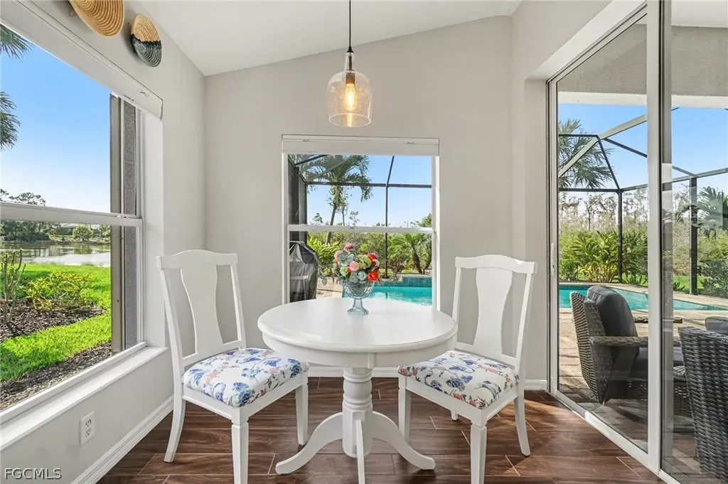10012 Oakhurst Way Fort Myers FL 33913