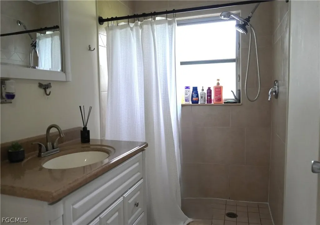 5211 Tower Drive Cape Coral FL 33904