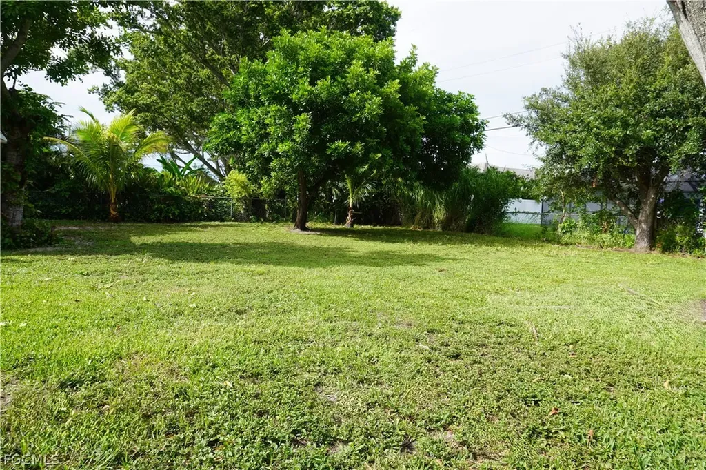 5211 Tower Drive Cape Coral FL 33904