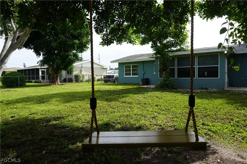 5211 Tower Drive Cape Coral FL 33904