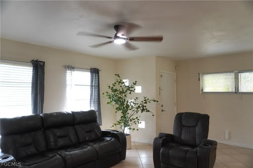 5211 Tower Drive Cape Coral FL 33904