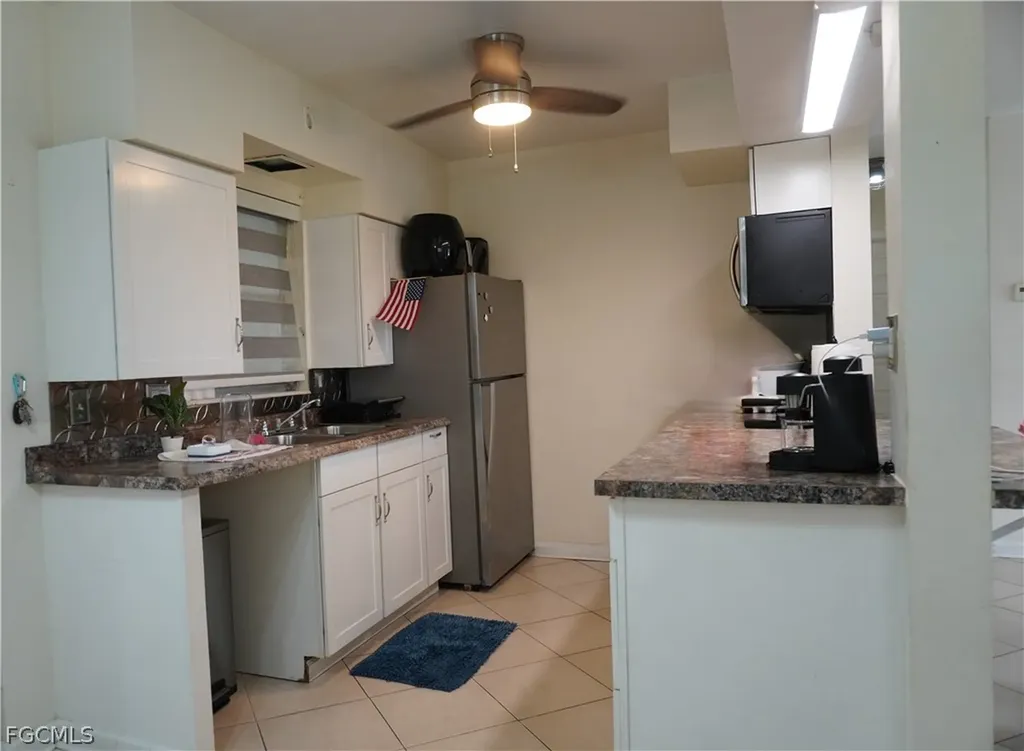 5211 Tower Drive Cape Coral FL 33904