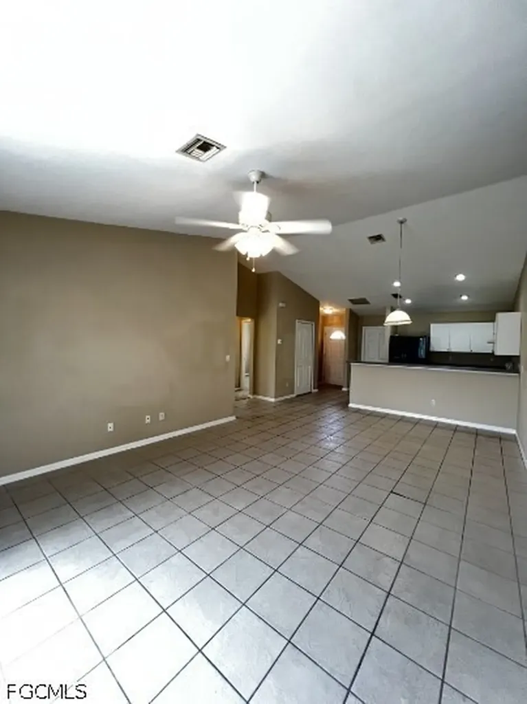 2308 NE 6th Street Cape Coral FL 33909