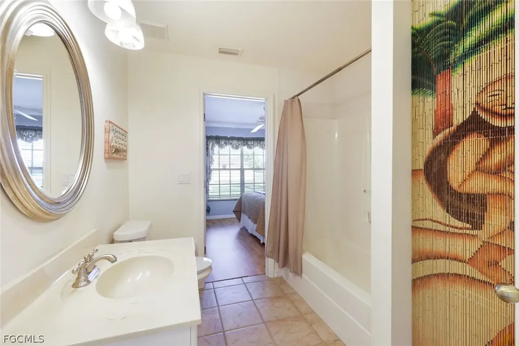 3510 SE 5th Place Cape Coral FL 33904