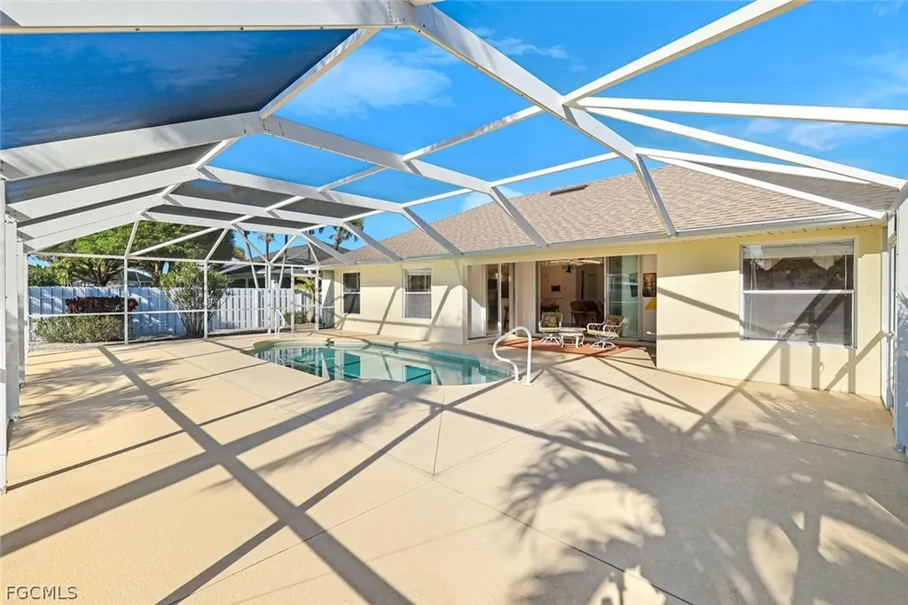 3510 SE 5th Place Cape Coral FL 33904