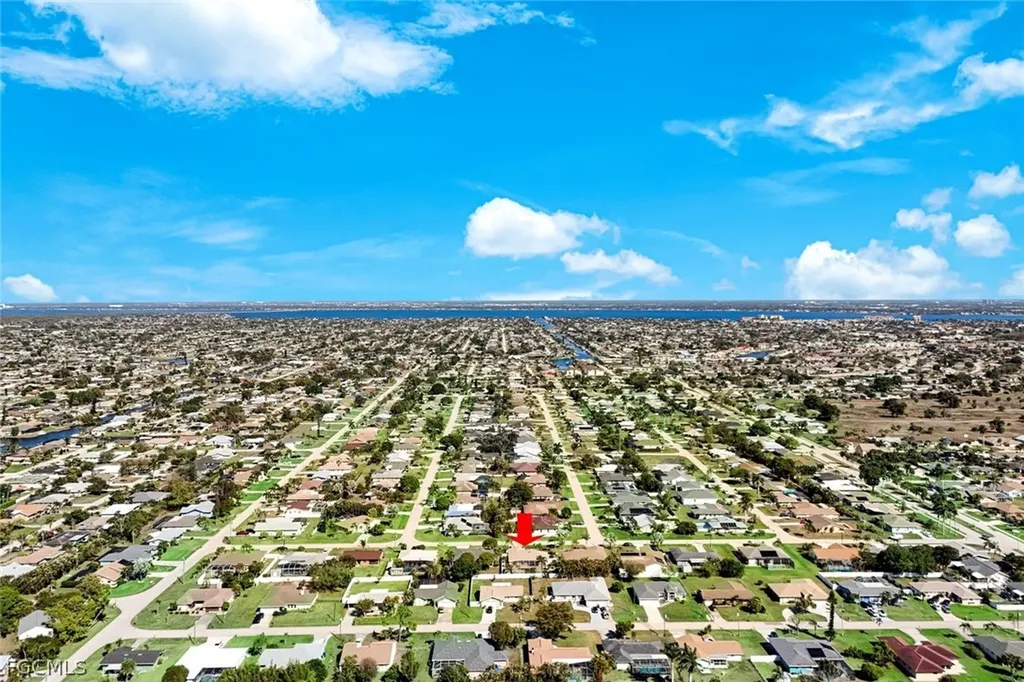 3510 SE 5th Place Cape Coral FL 33904
