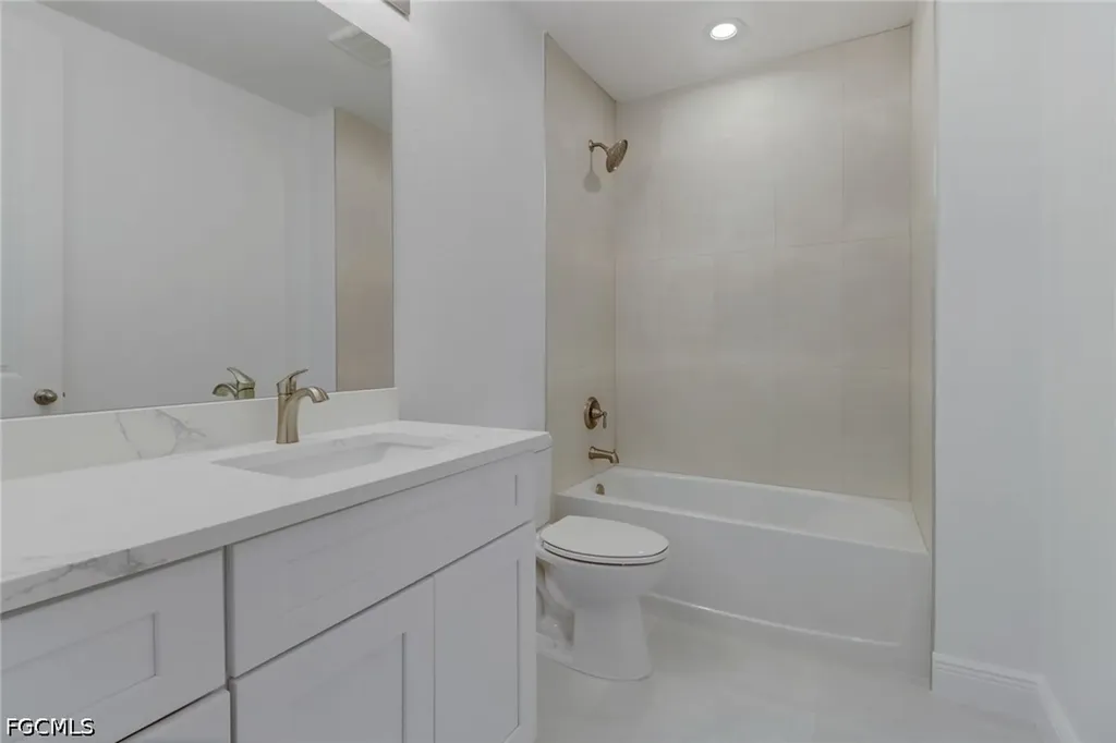 1803 Samantha Gayle Way Cape Coral FL 33914