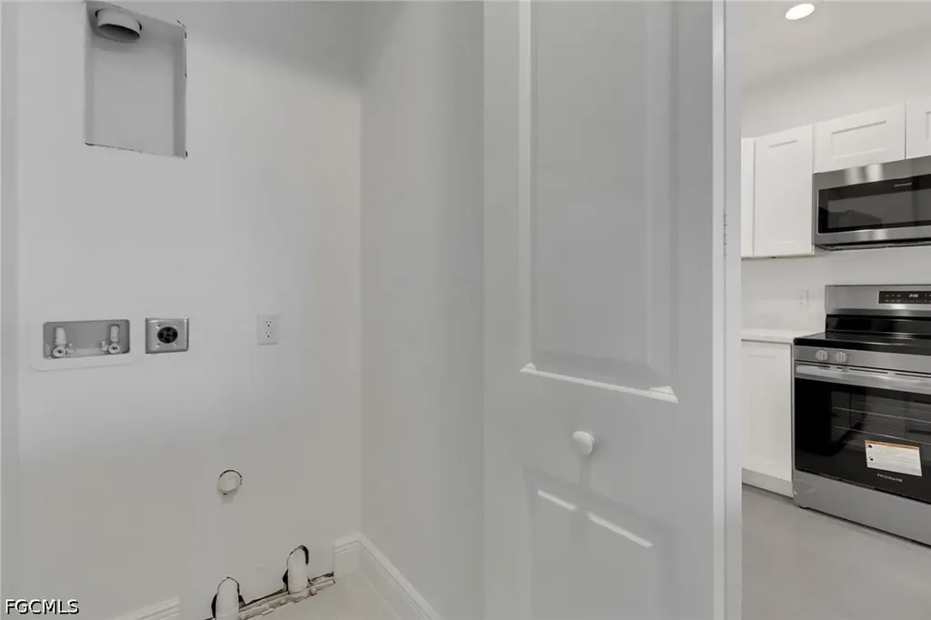 1803 Samantha Gayle Way Cape Coral FL 33914