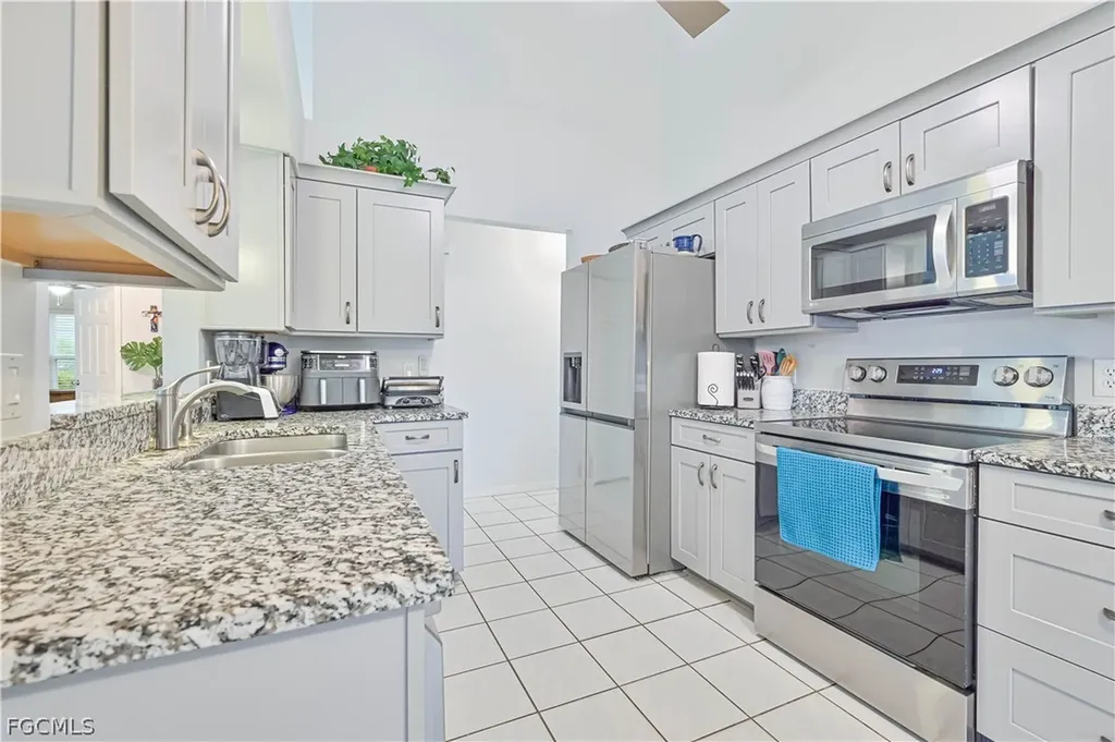 9140 Greenleaf Court Fort Myers FL 33919