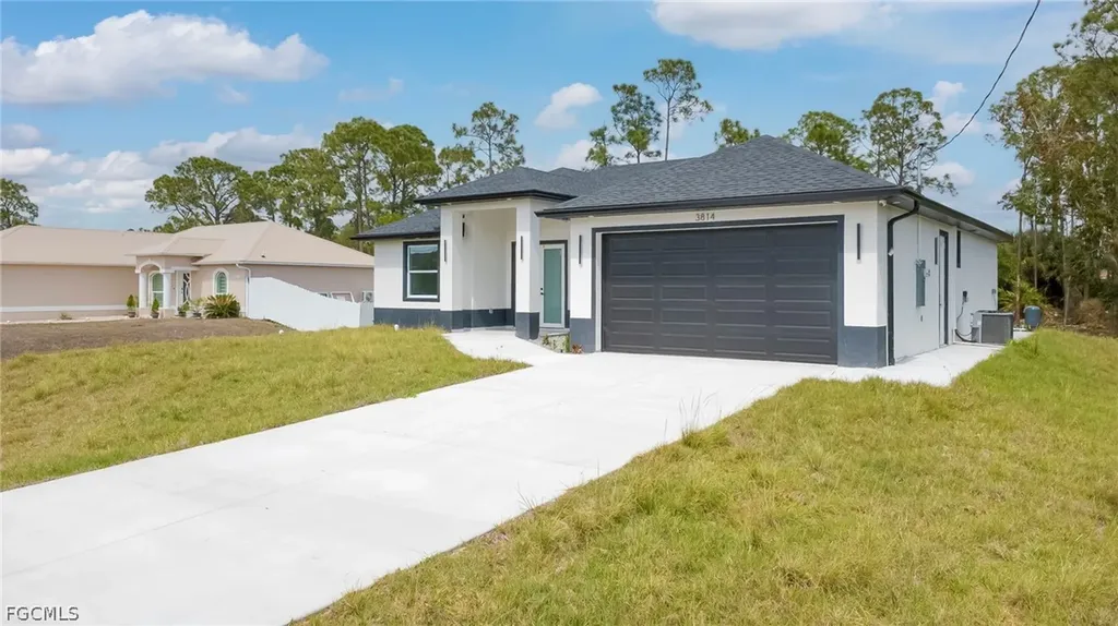 3814 17th Street W Lehigh Acres FL 33971