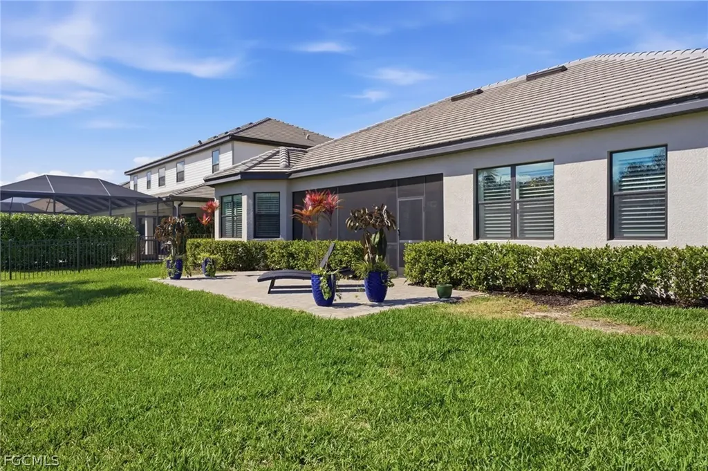 20471 Napa Loop Estero FL 33928