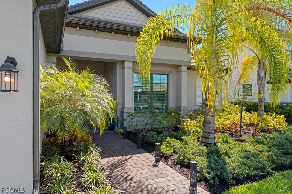 20471 Napa Loop Estero FL 33928