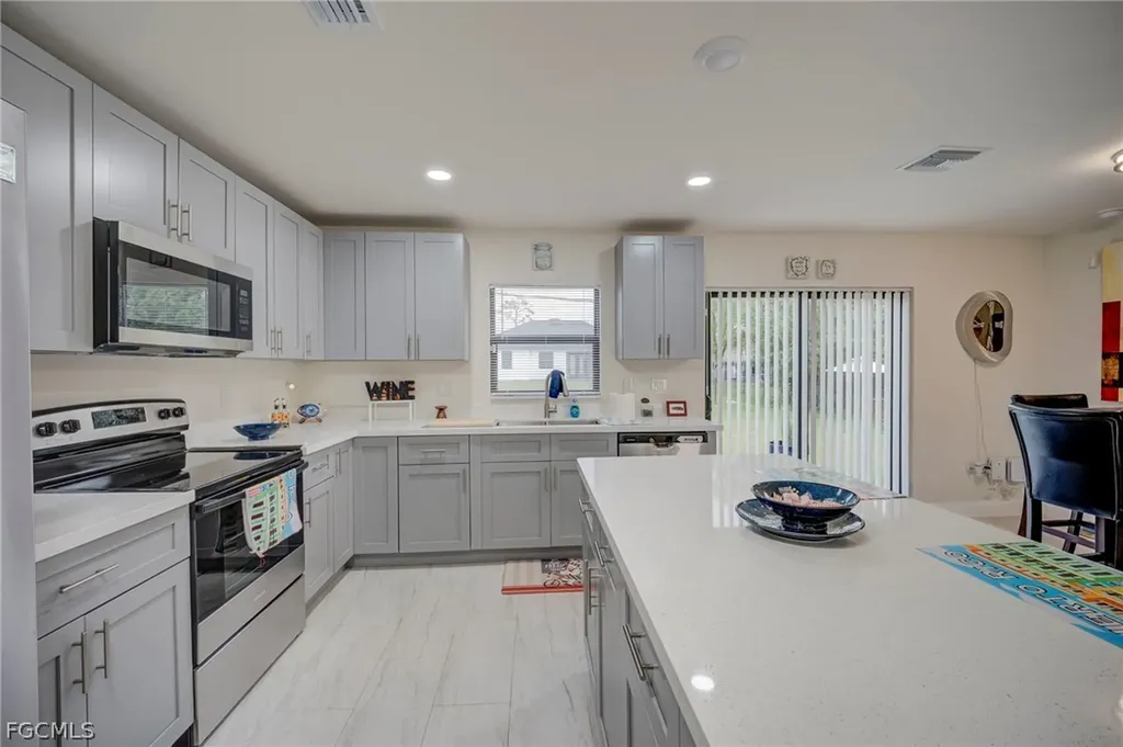 4712 3rd Street W Lehigh Acres FL 33971