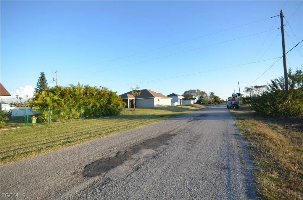 1304 NE 14th Avenue Cape Coral FL 33909