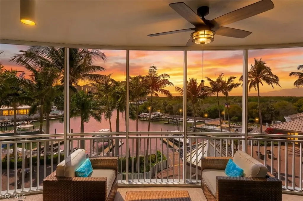 13675 Vanderbilt Drive Naples FL 34110