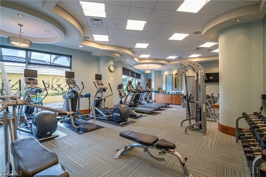 13675 Vanderbilt Drive Naples FL 34110