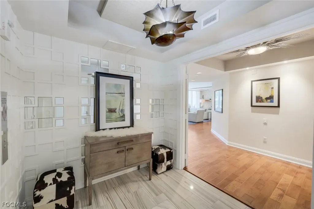 13675 Vanderbilt Drive Naples FL 34110