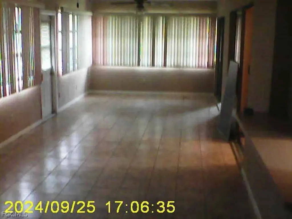 100 Sebring Circle Lehigh Acres FL 33936