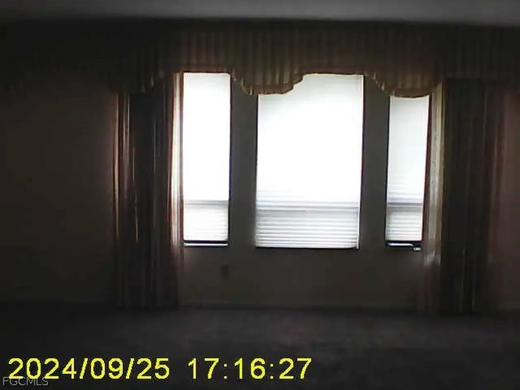 100 Sebring Circle Lehigh Acres FL 33936