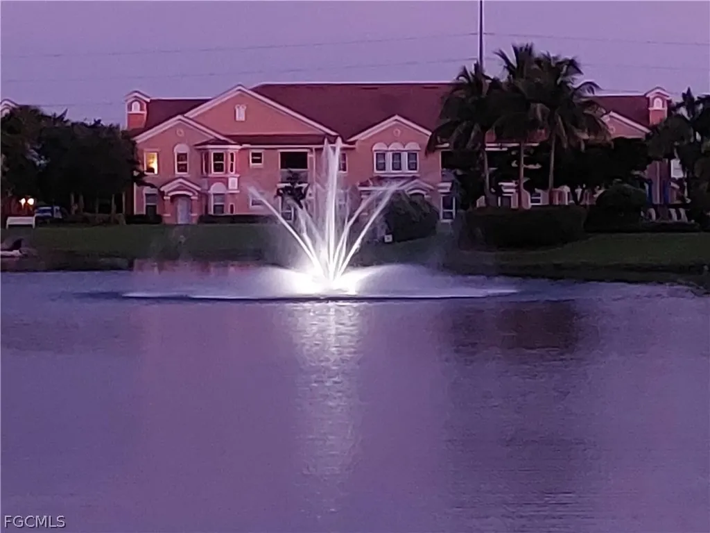 1800 Concordia Lake Circle Cape Coral FL 33909