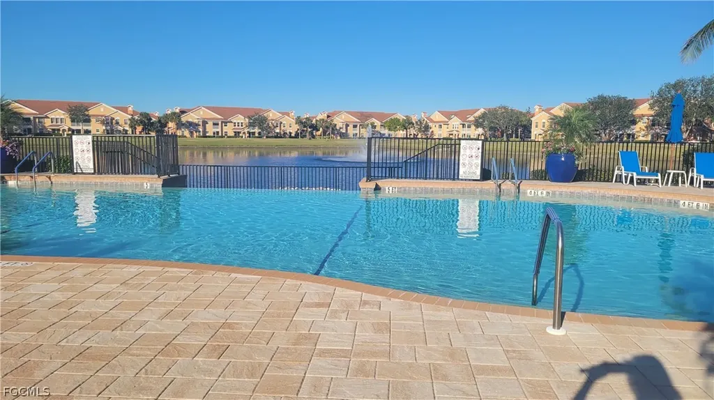 1800 Concordia Lake Circle Cape Coral FL 33909