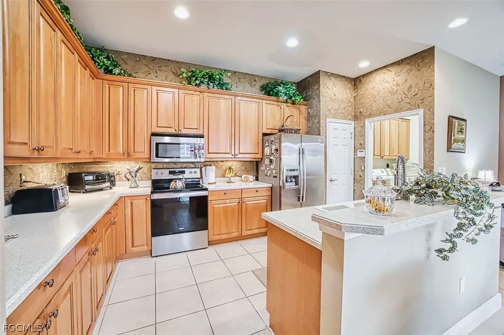 14074 Bently Circle Fort Myers FL 33912