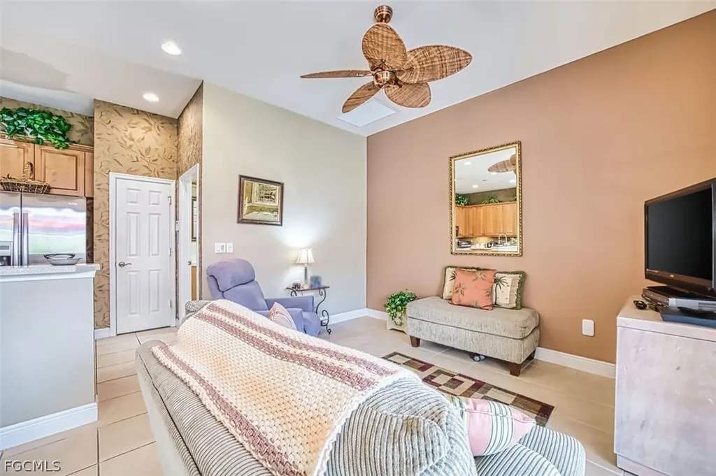 14074 Bently Circle Fort Myers FL 33912