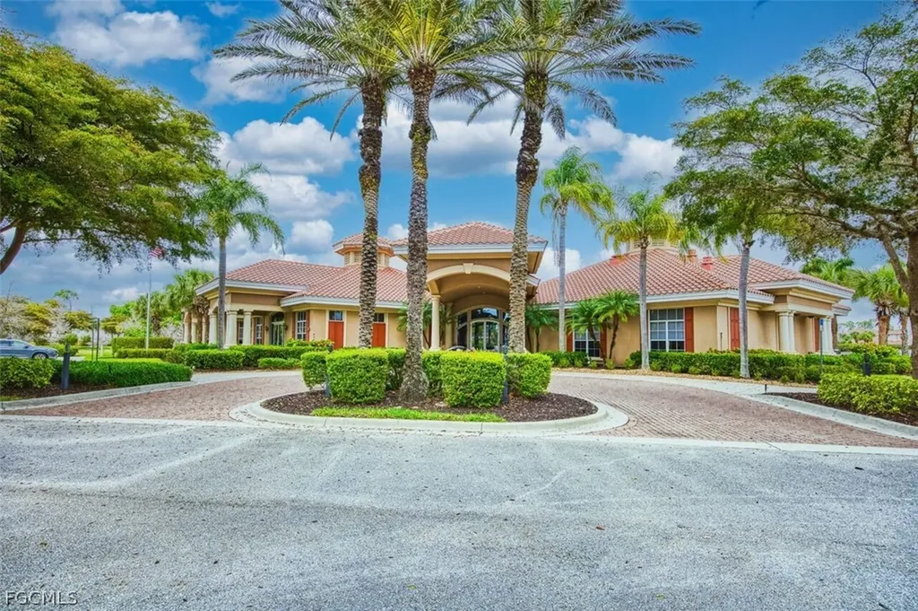 14074 Bently Circle Fort Myers FL 33912