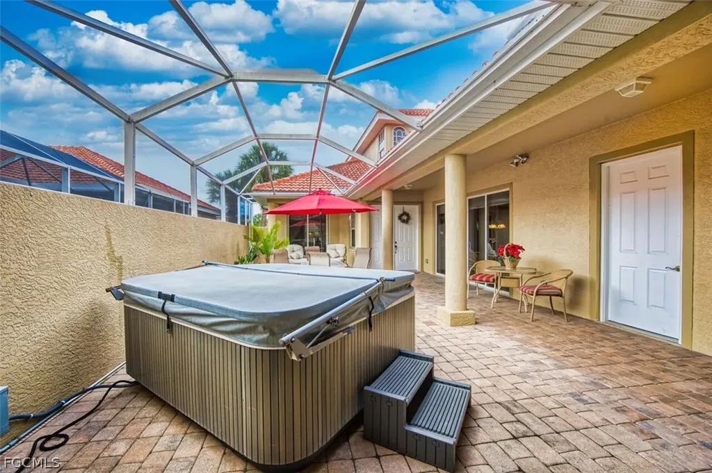 14074 Bently Circle Fort Myers FL 33912