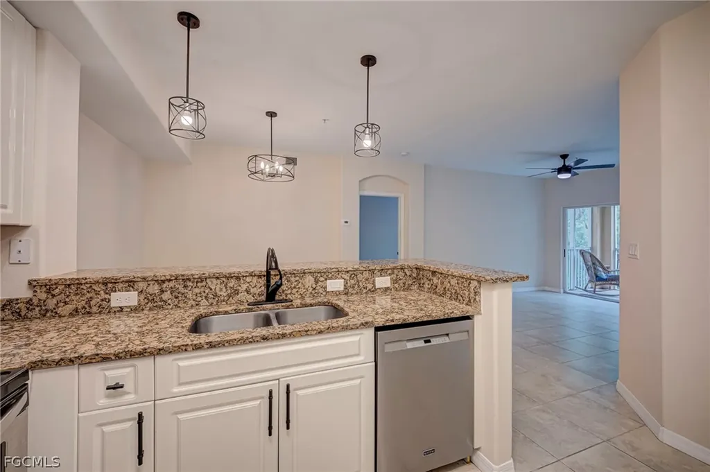 13150 Bella Casa Circle Fort Myers FL 33966