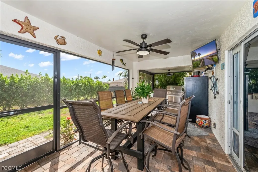 2939 NW 4th Place Cape Coral FL 33993