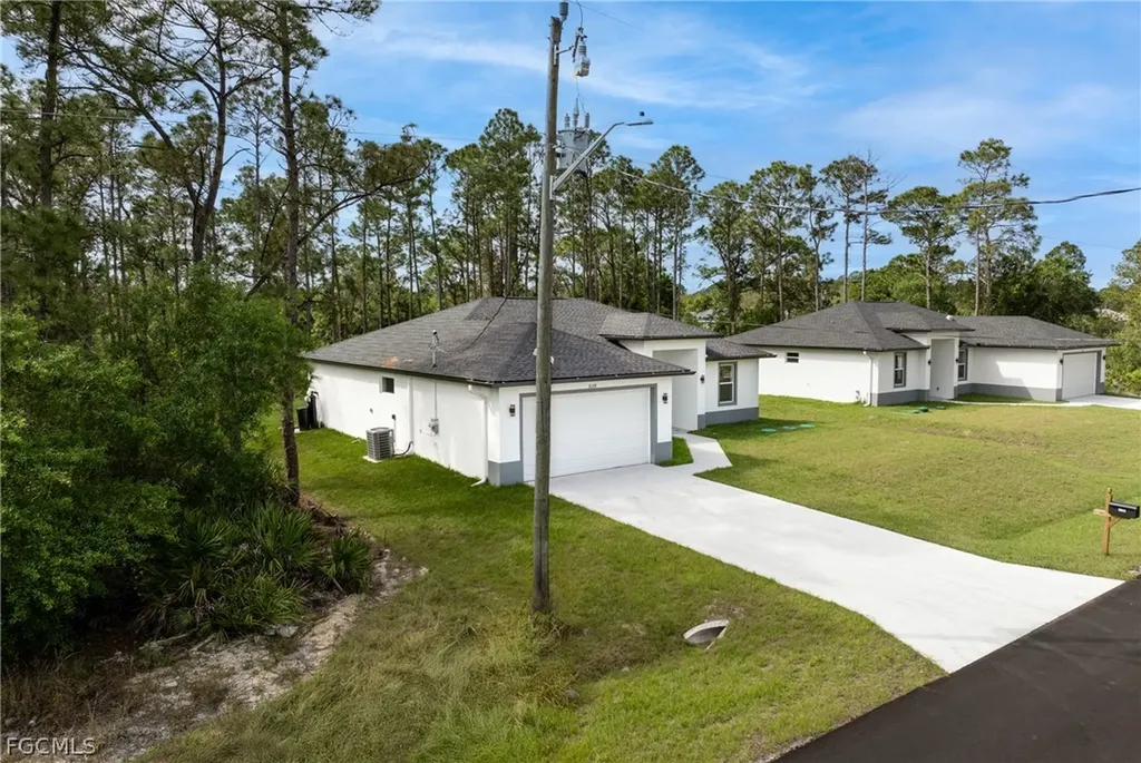 3111 40th Street W Lehigh Acres FL 33971