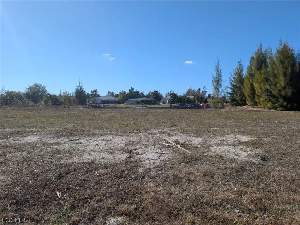 302 SW 21st Avenue Cape Coral FL 33991