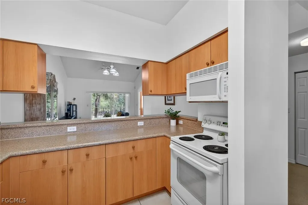 950 Hancock Creek South Boulevard Cape Coral FL 33909