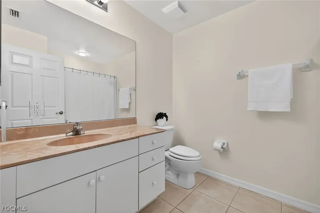 950 Hancock Creek South Boulevard Cape Coral FL 33909