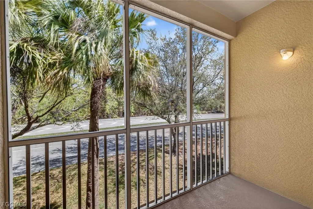 950 Hancock Creek South Boulevard Cape Coral FL 33909