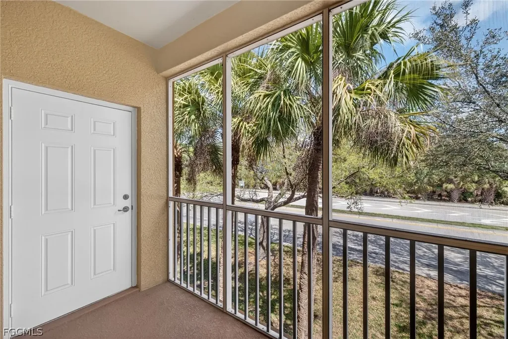 950 Hancock Creek South Boulevard Cape Coral FL 33909