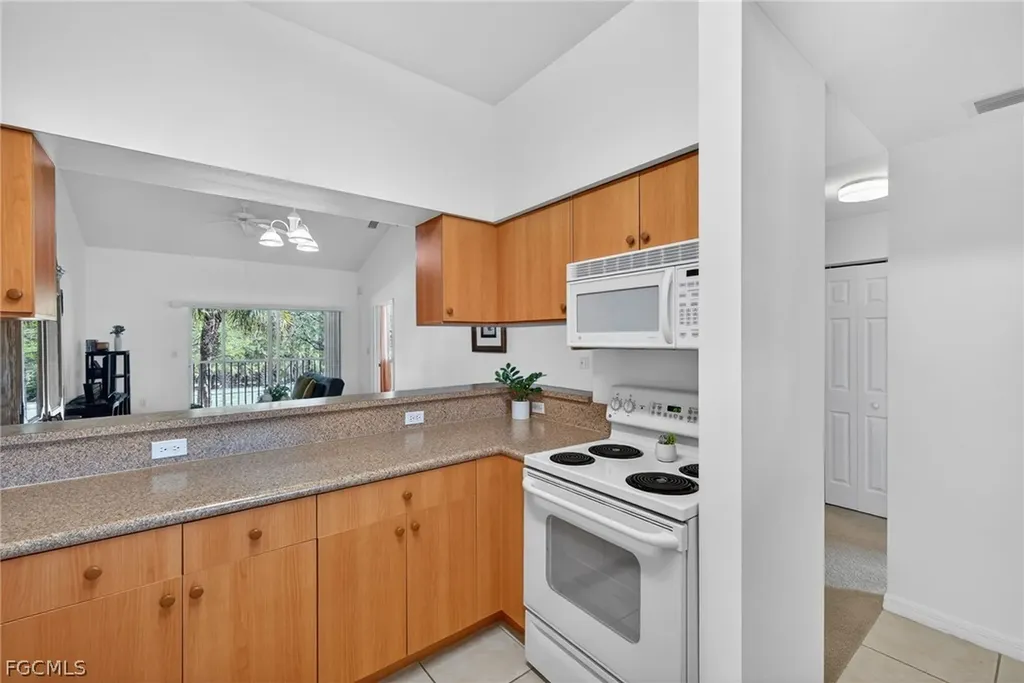 950 Hancock Creek South Boulevard Cape Coral FL 33909