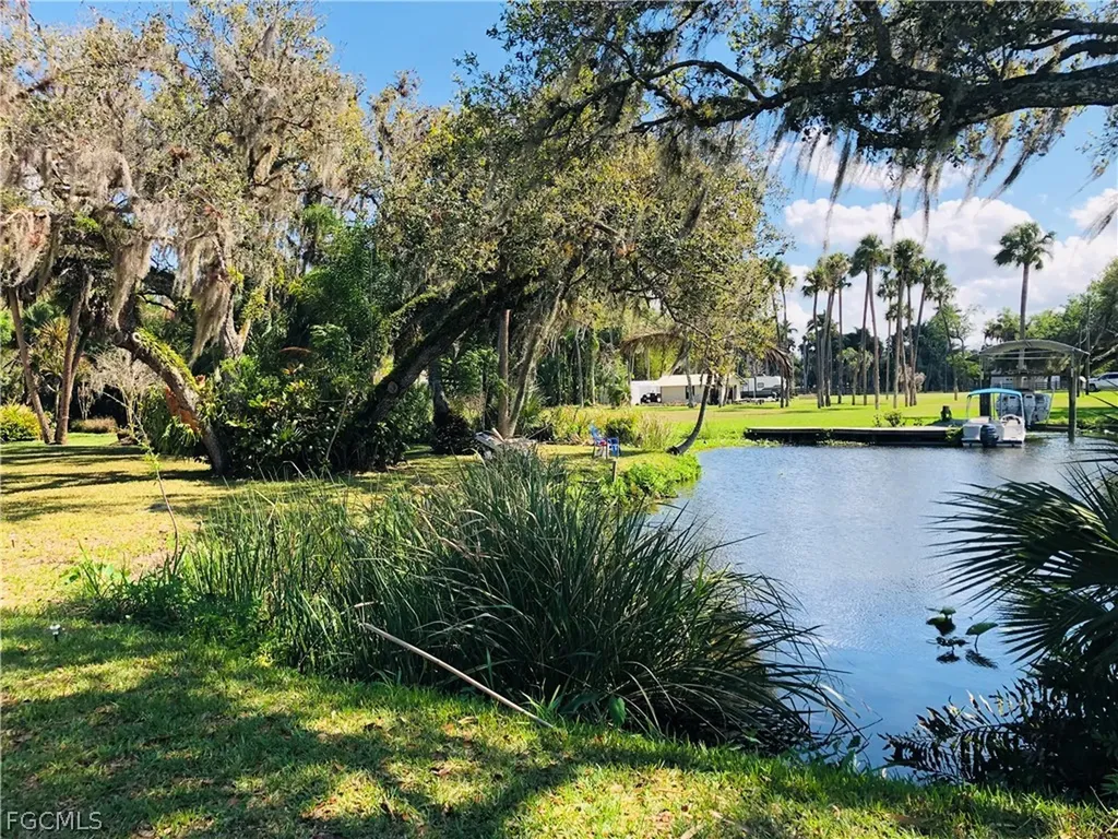 17520 Taylor Road Alva FL 33920